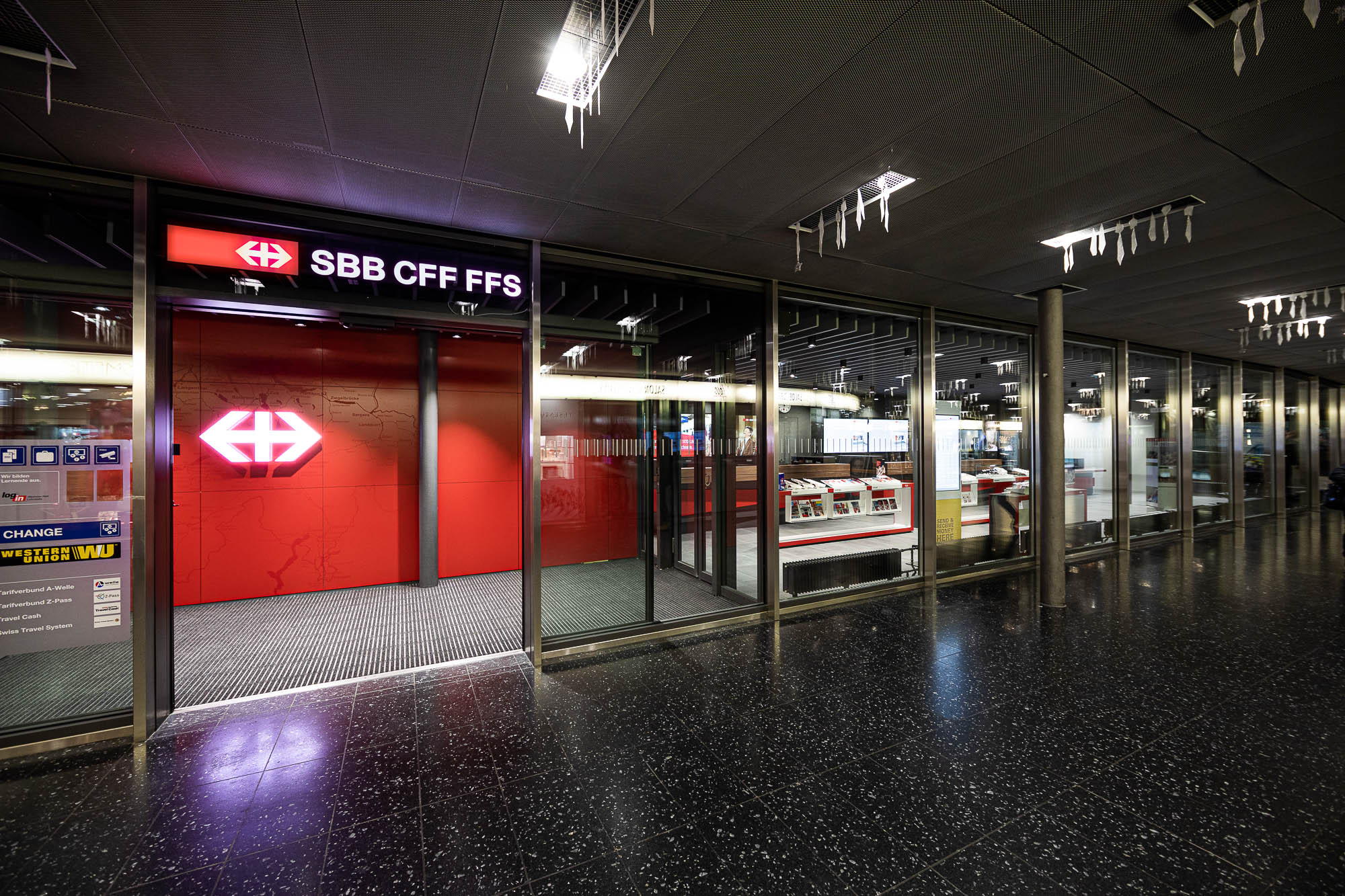 Export x3 5D4 0177 SBB 2019 Bahnhof Baden